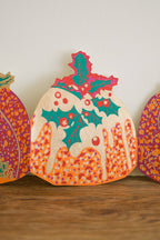Juleguirlande med håndtrykte Christmas Puddings i papir