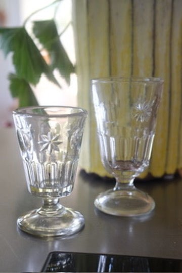 Vintage • Hvidvin glas • Presset • Lille - DORA