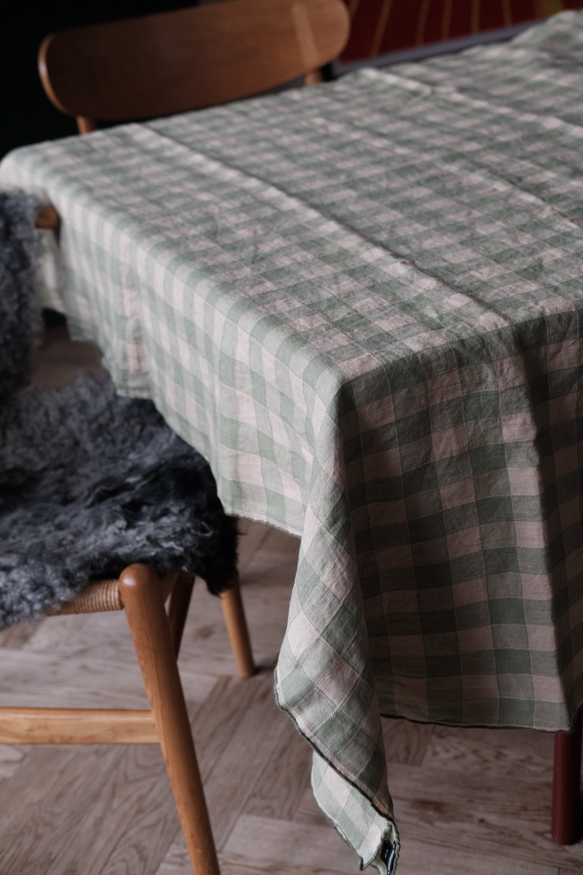 Table cloth • Linen • 170 x 350 cm • Light green Check