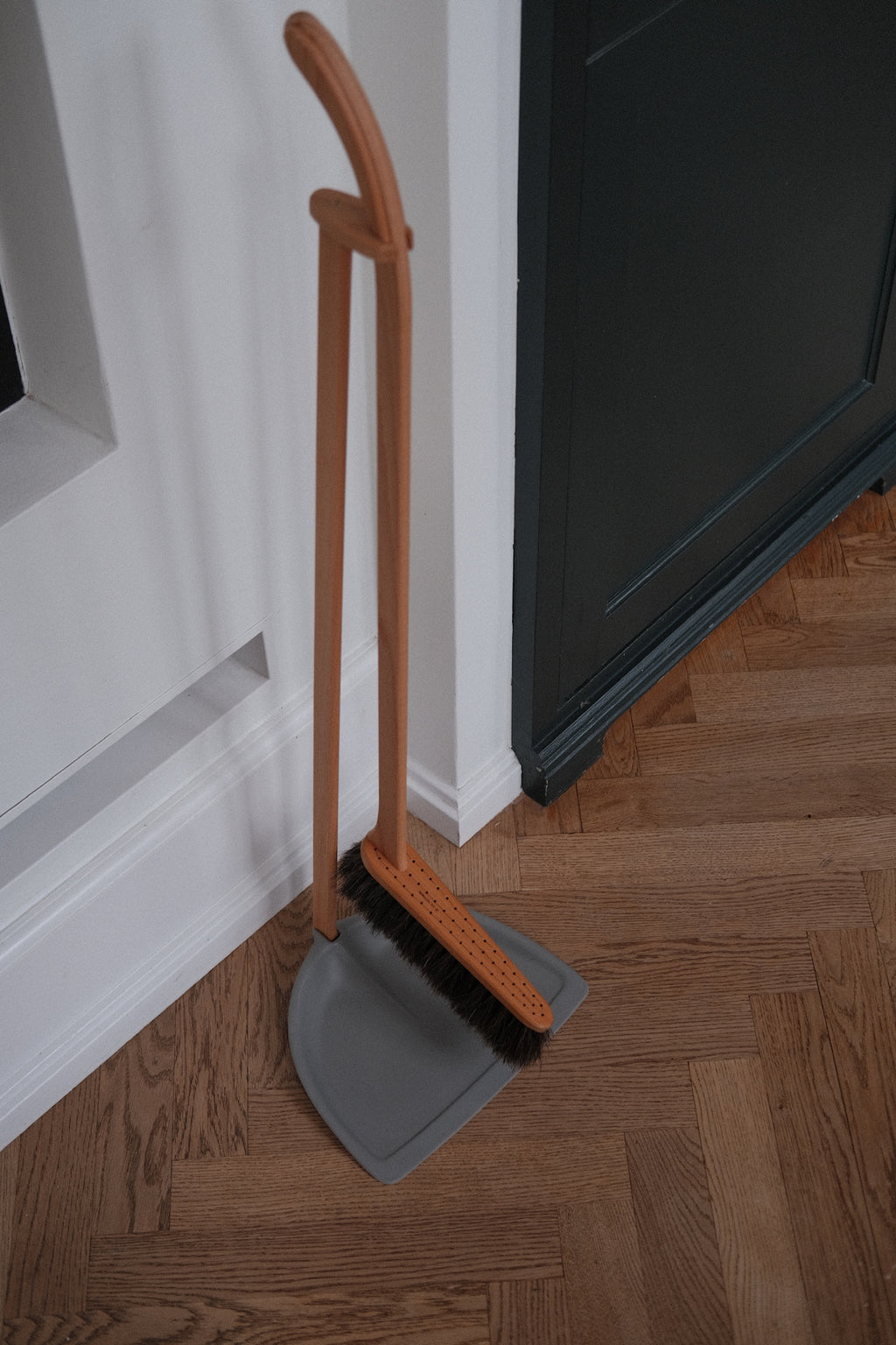 Broom set • Grey