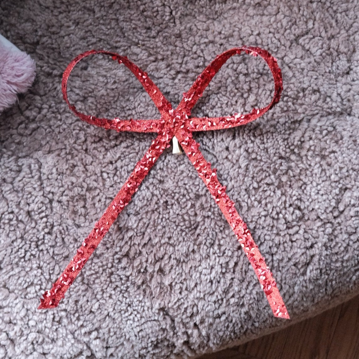 Glitter Bow • Red • Slim • Large