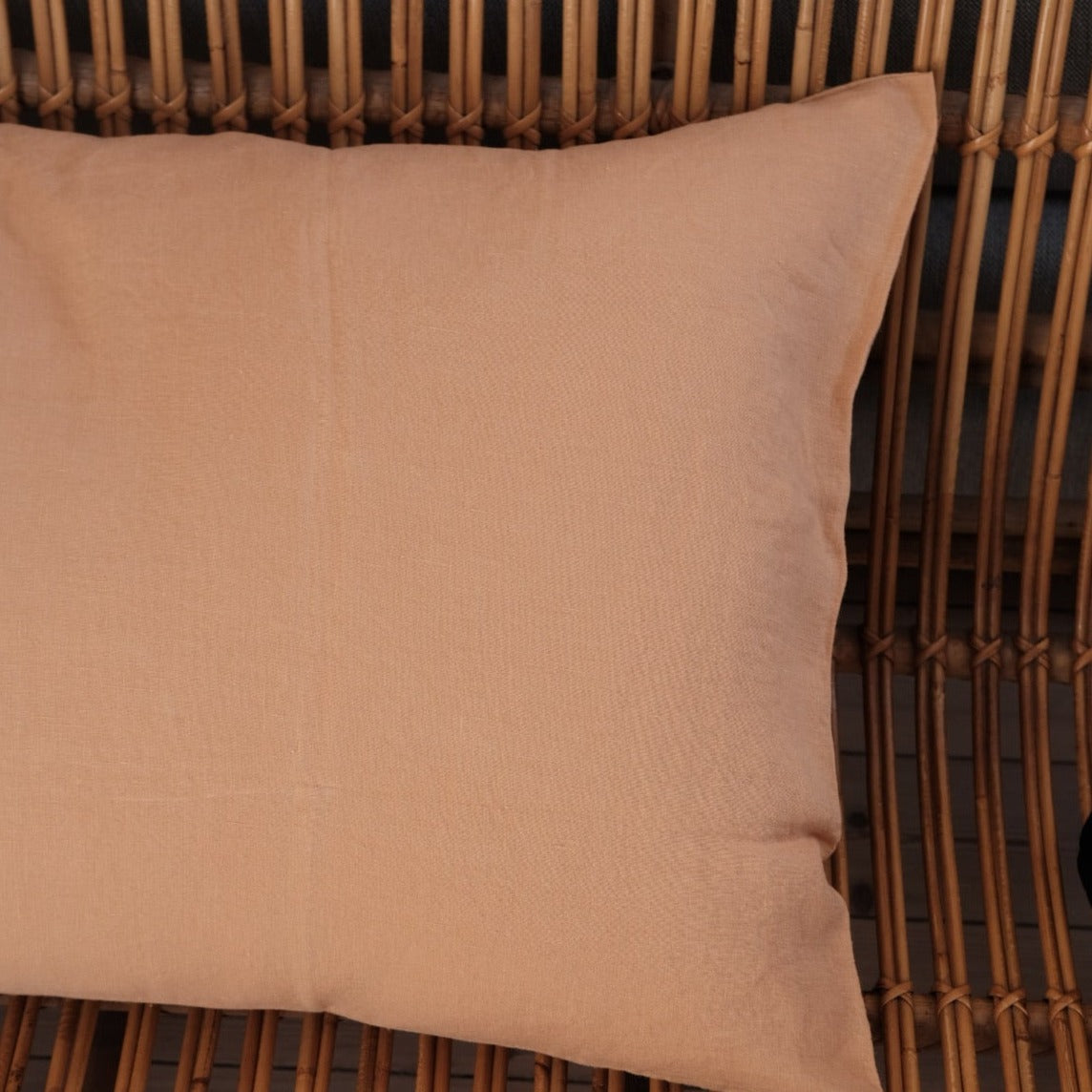 Flax pillow • 50x70 • Noisette • Light nut brown