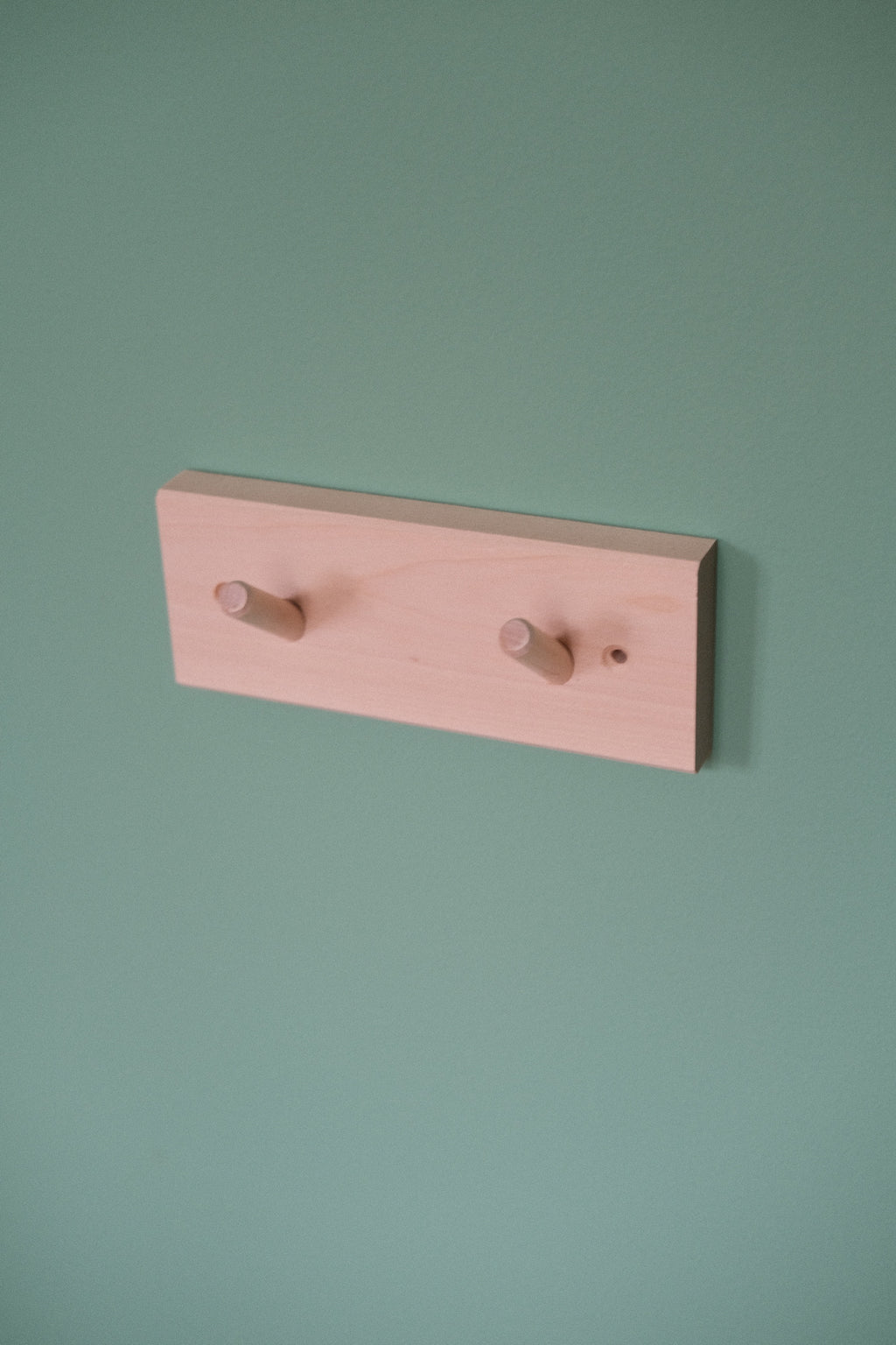 Knagerække • træ • 2