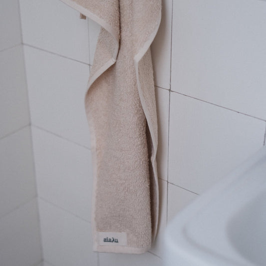 Towel • Organic Undyed Cotton • Off-white • 30x50