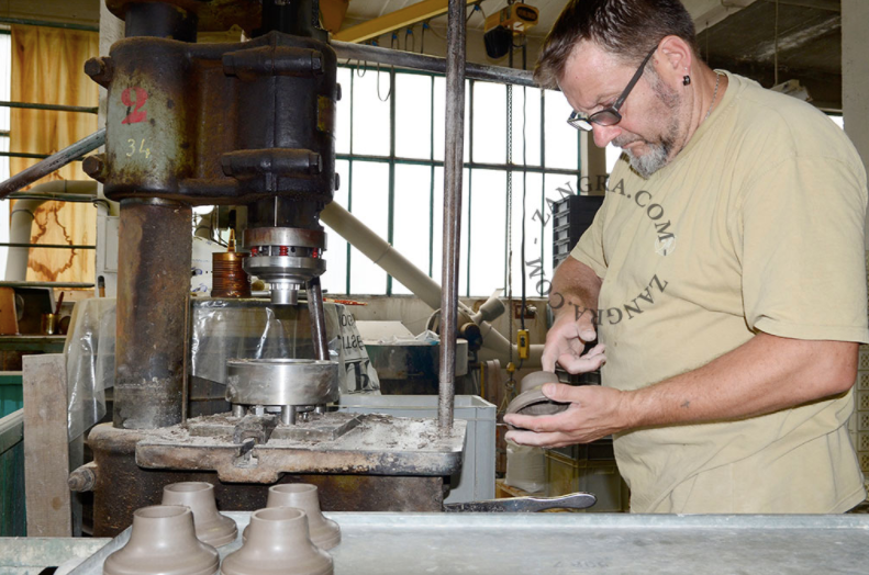 Zangra lamper Porcelænslampe // 001